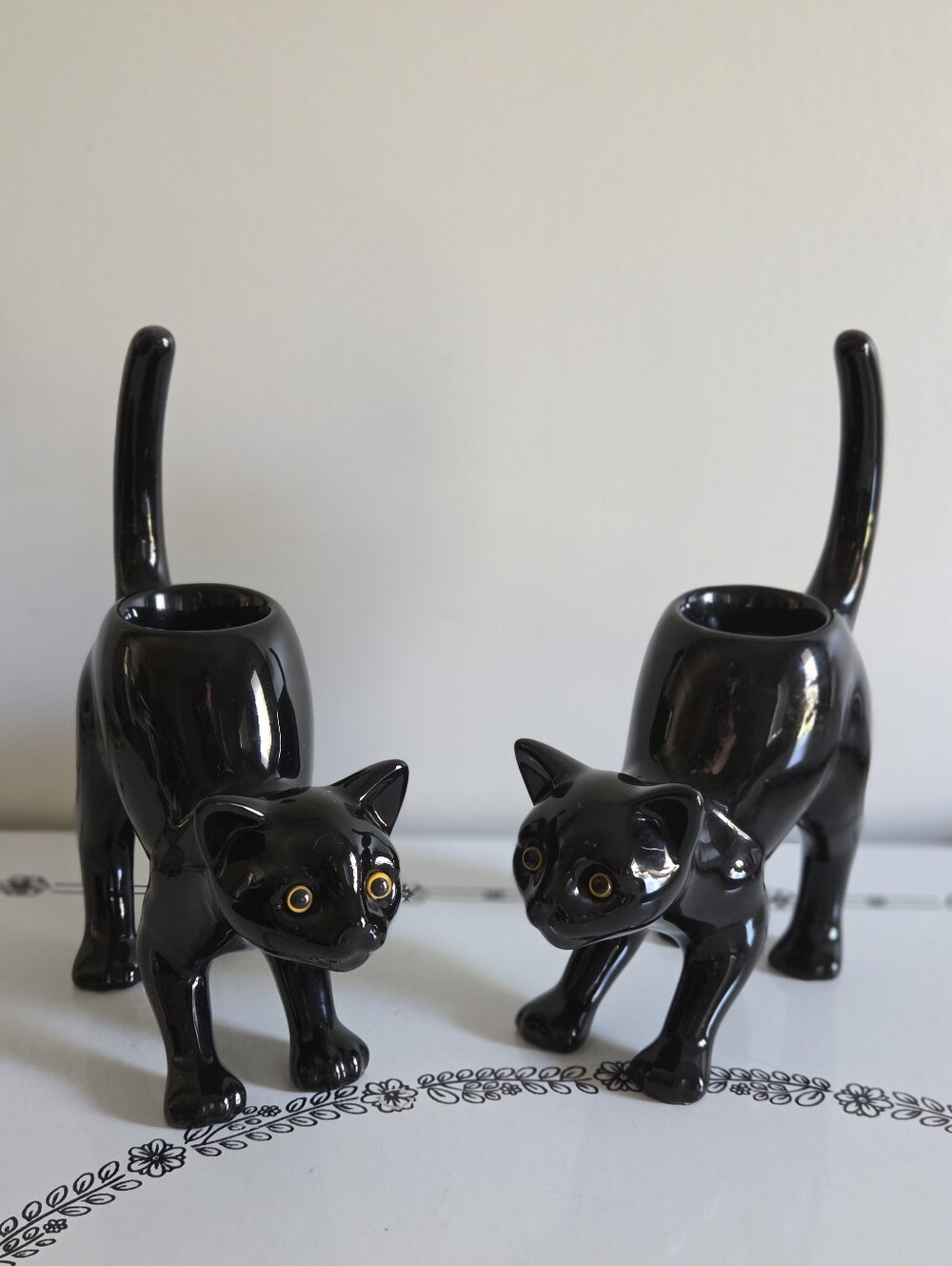 Vintage PARTYLITE BLACK HALLOWEEN BLACK CATS CANDLE HOLDERS X 2